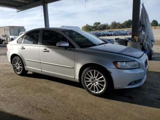 2011 VOLVO S40 T5  