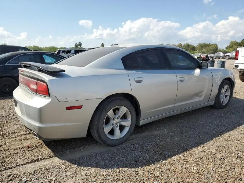 2012 DODGE CHARGER SE  