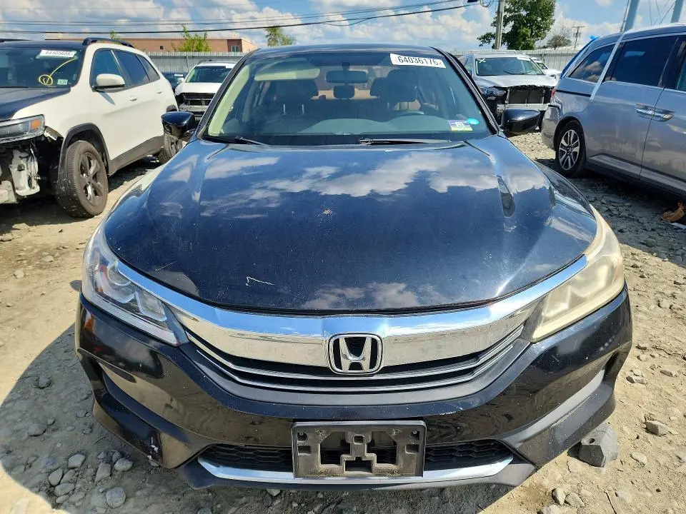 2017 HONDA ACCORD LX  