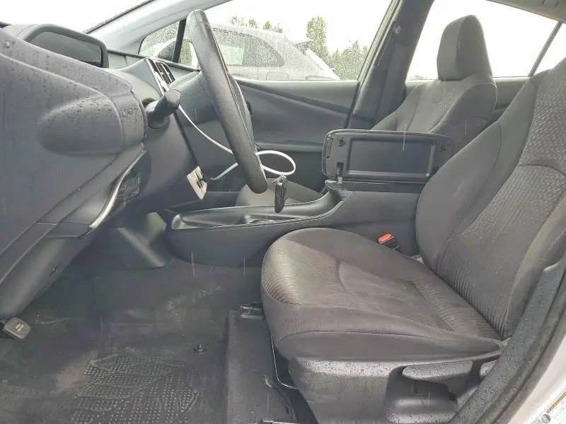 2017 TOYOTA PRIUS TWO  