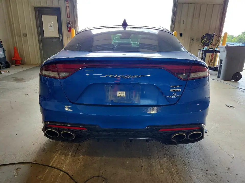 2022 KIA STINGER GT1  