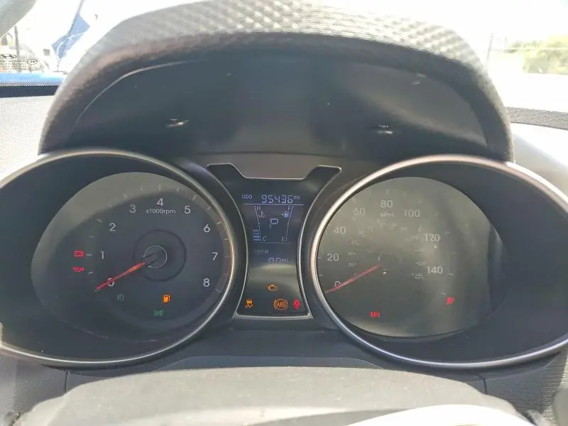 2013 HYUNDAI VELOSTER BASE  