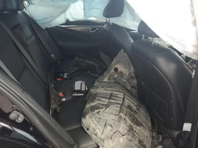 2015 INFINITI Q50 BASE