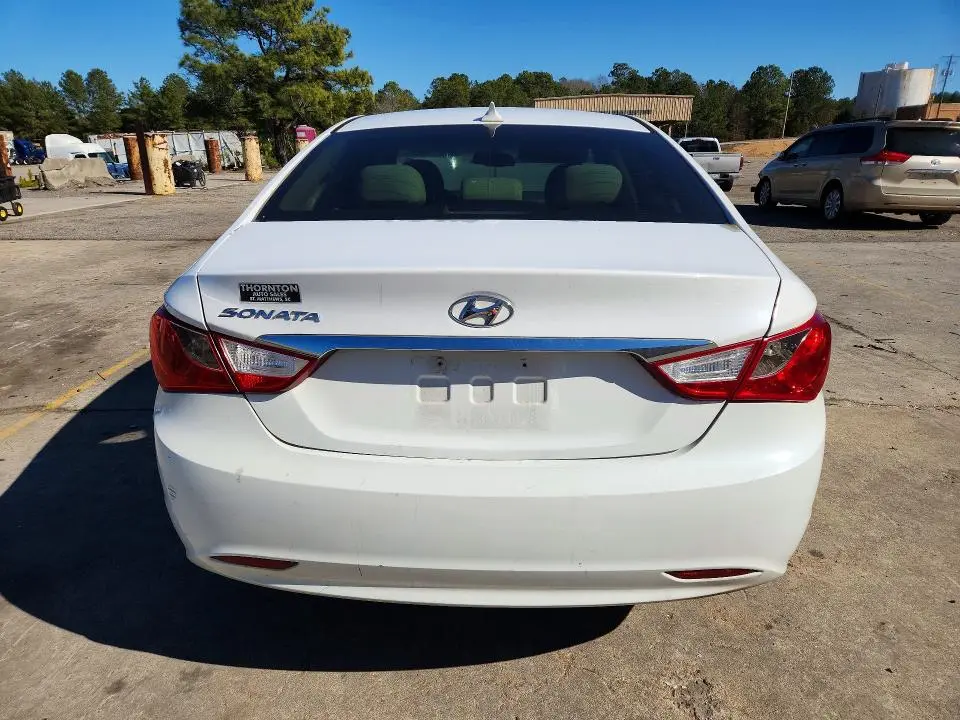 2013 HYUNDAI SONATA GLS  