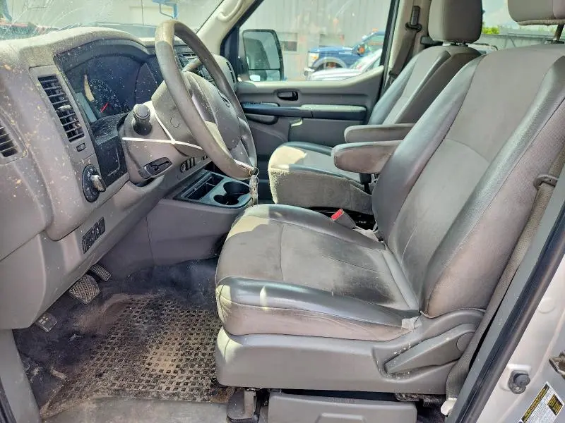 2017 NISSAN NV 3500 HD S  