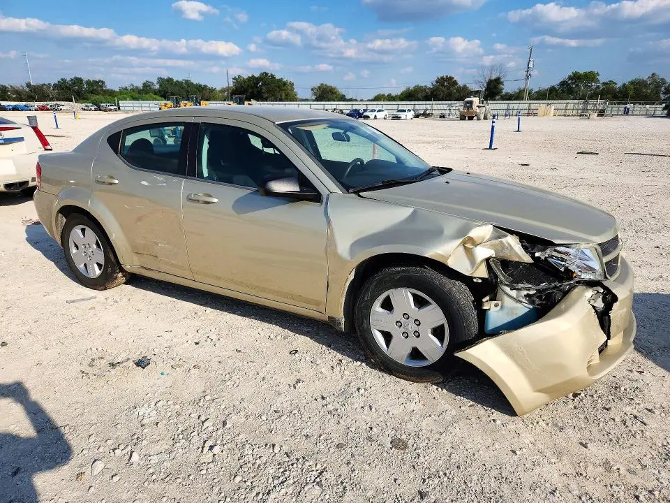 2010 DODGE AVENGER SXT  
