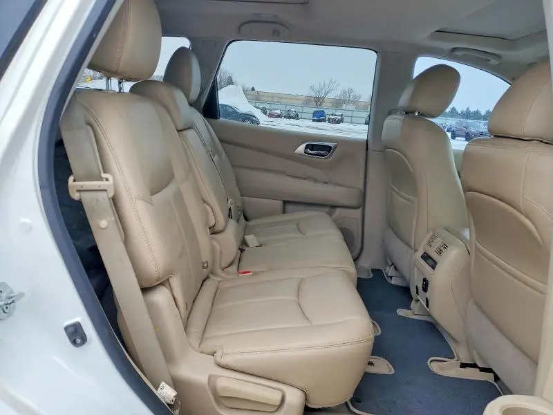 2014 NISSAN PATHFINDER S  