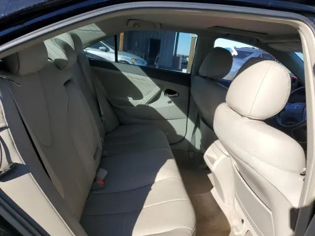 2010 TOYOTA CAMRY BASE  