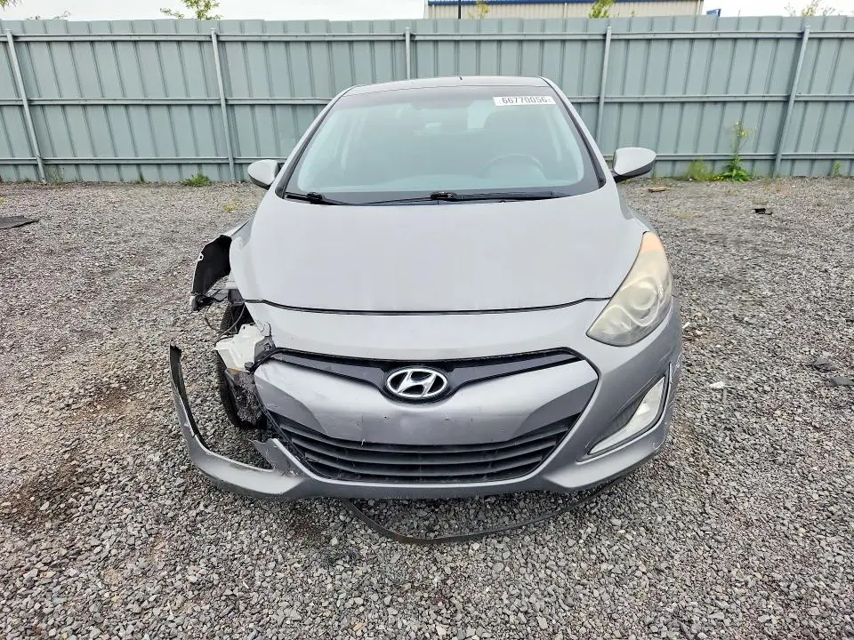 2014 HYUNDAI ELANTRA GT BASE  