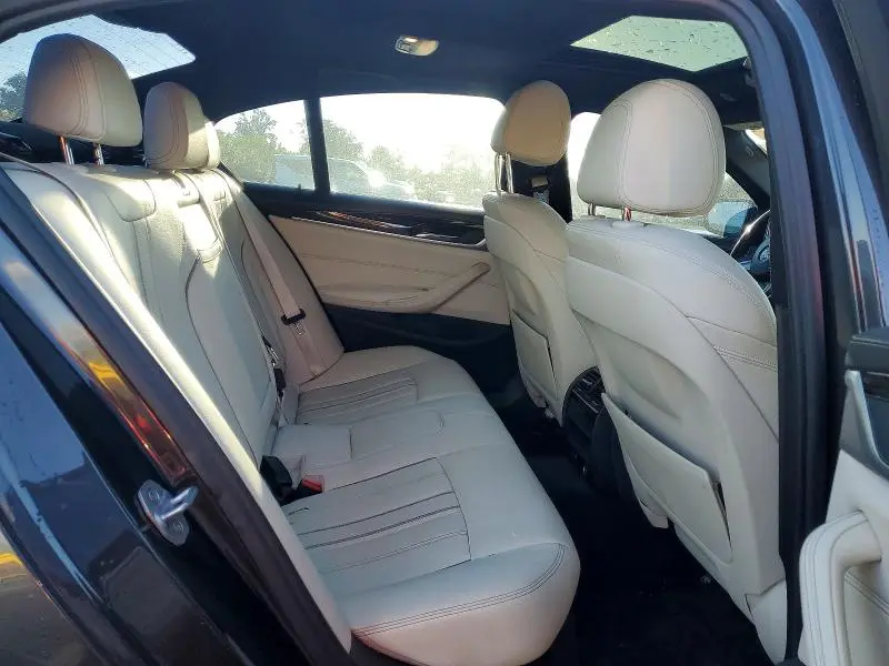 2019 BMW 530 I  