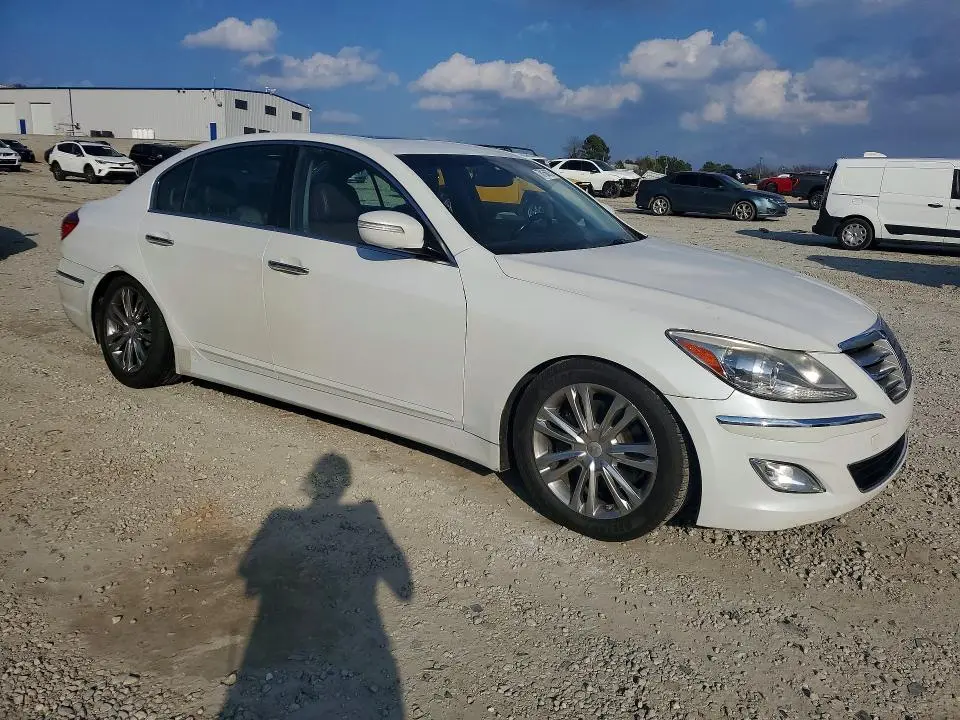 2012 HYUNDAI GENESIS 3.8L  