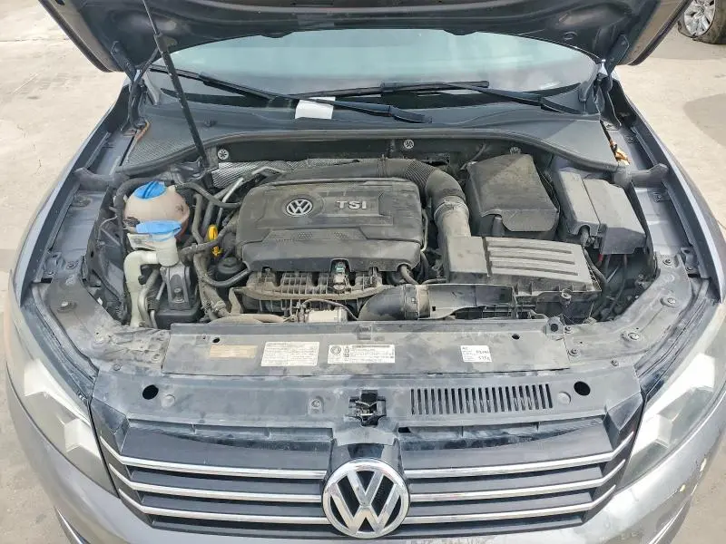 2014 VOLKSWAGEN PASSAT S  