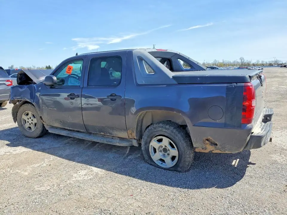 2010 CHEVROLET AVALANCHE LS  
