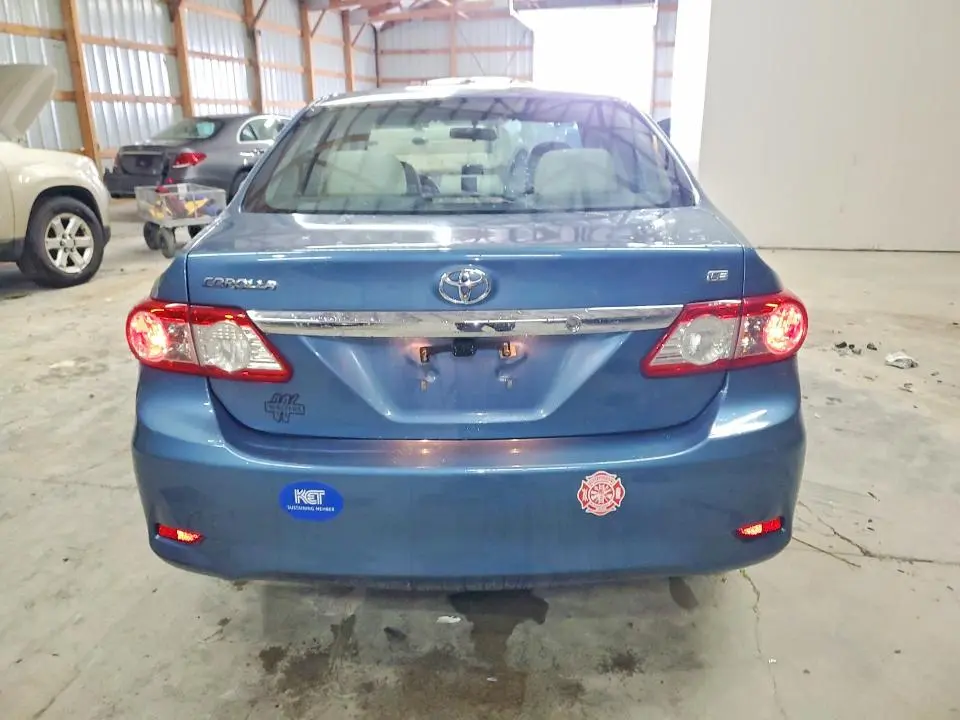 2013 TOYOTA COROLLA BASE  