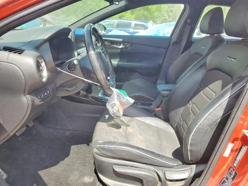 2021 KIA FORTE GT LINE  