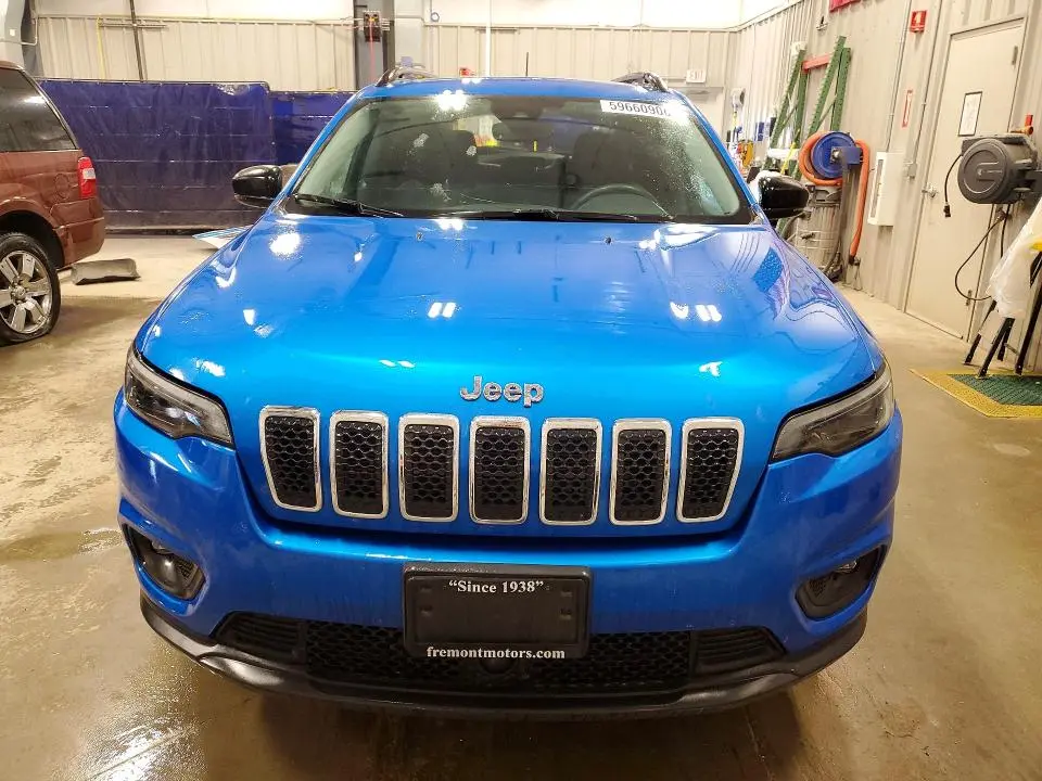 2022 JEEP CHEROKEE LATITUDE LUX  