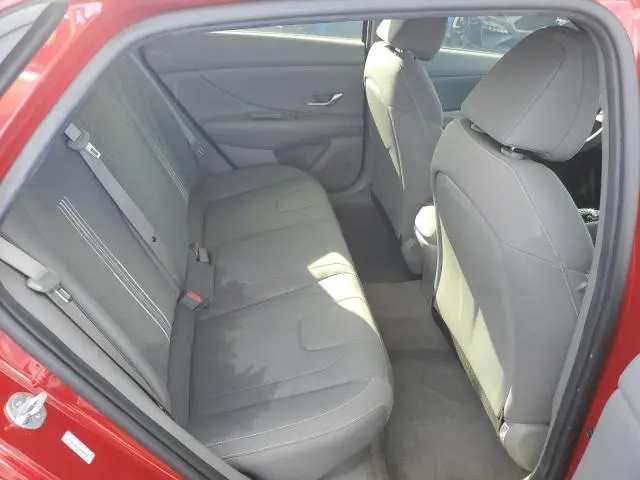 2021 HYUNDAI ELANTRA   
