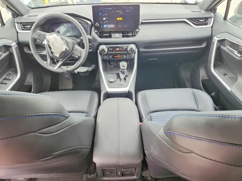 2024 TOYOTA RAV4 XSE  