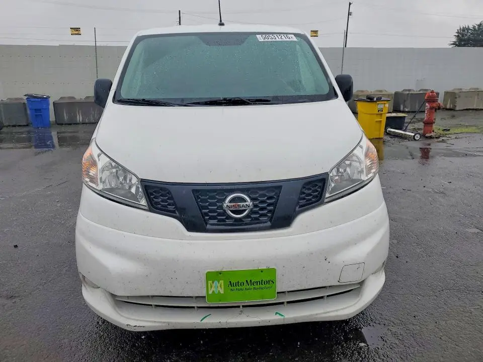 2021 NISSAN NV200 S  