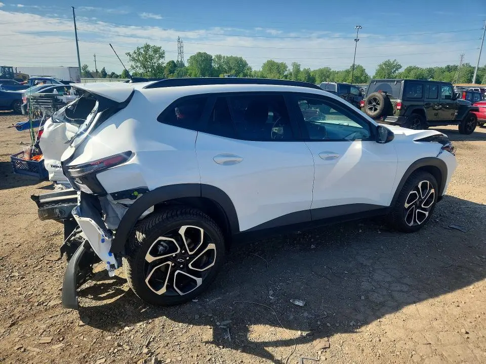 2024 CHEVROLET TRAX 2RS  