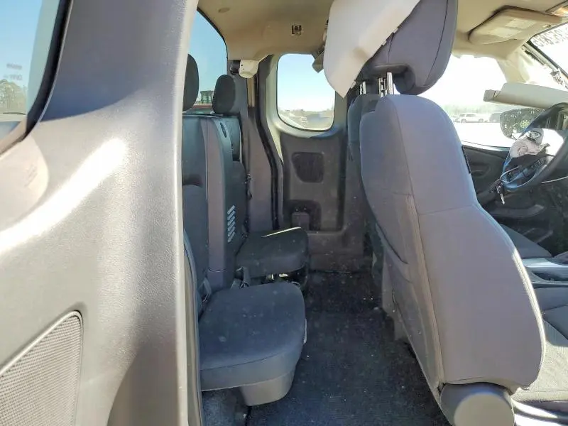 2023 NISSAN FRONTIER S  