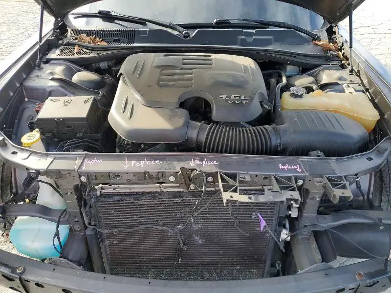 2016 DODGE CHALLENGER SXT  