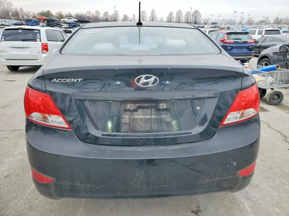 2016 HYUNDAI ACCENT SE  