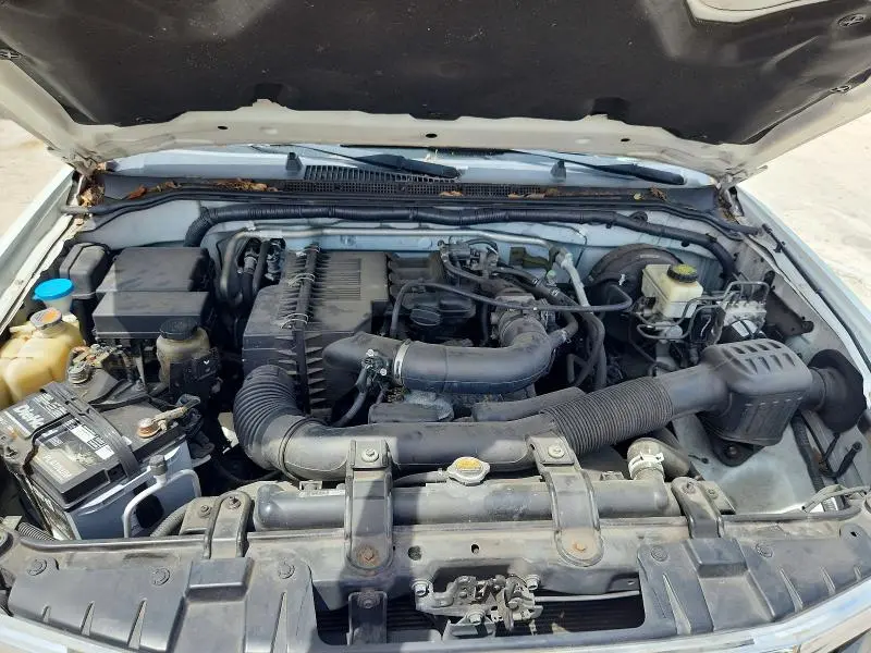 2014 NISSAN FRONTIER SV  