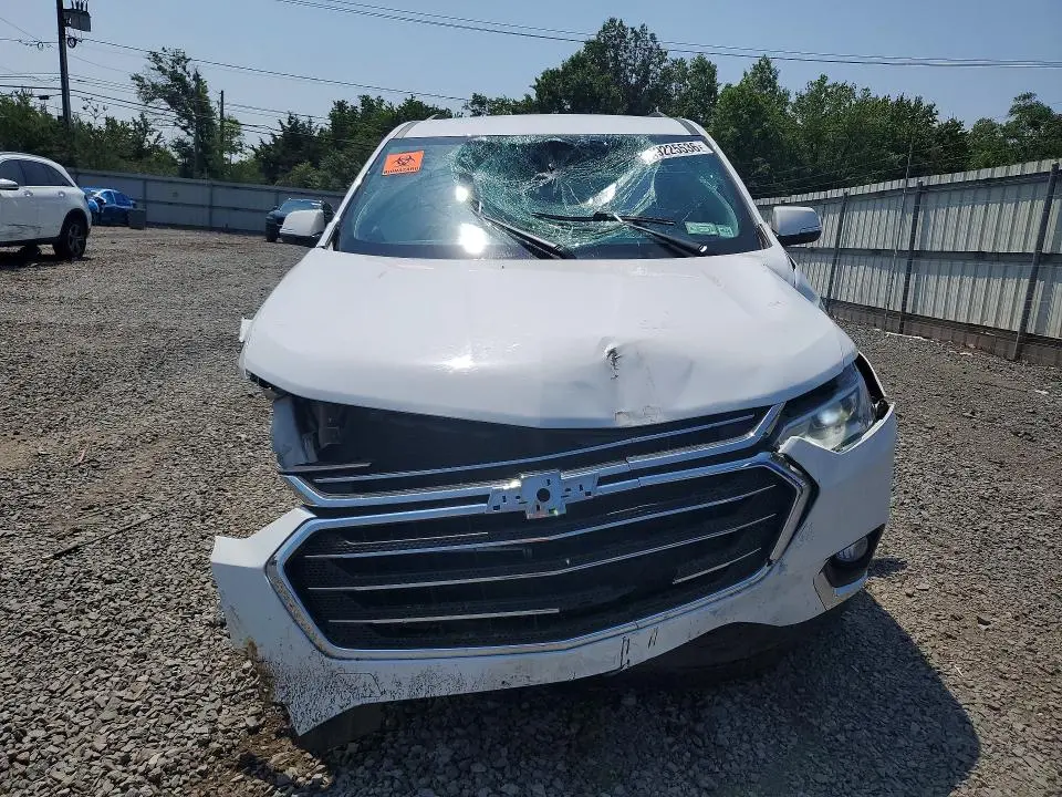 2020 CHEVROLET TRAVERSE LT  