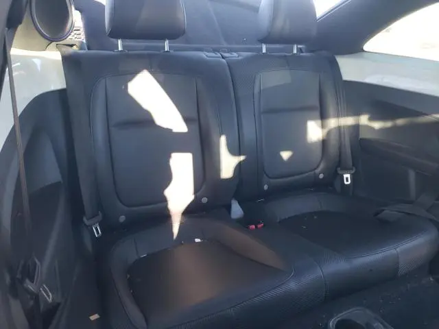 2013 VOLKSWAGEN BEETLE   