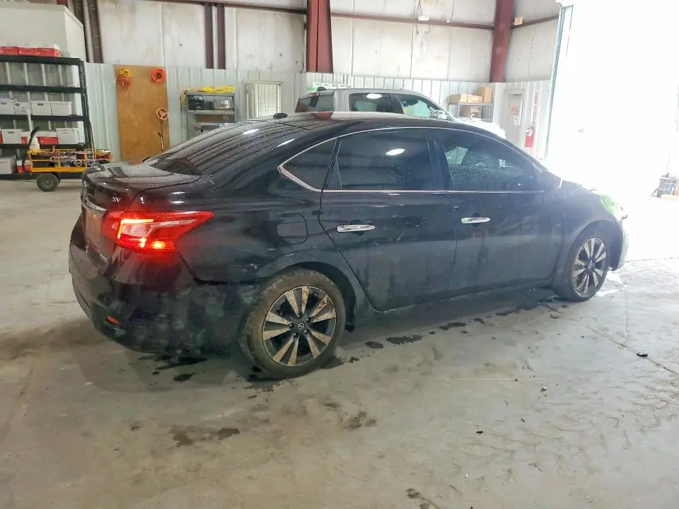 2019 NISSAN SENTRA SV  