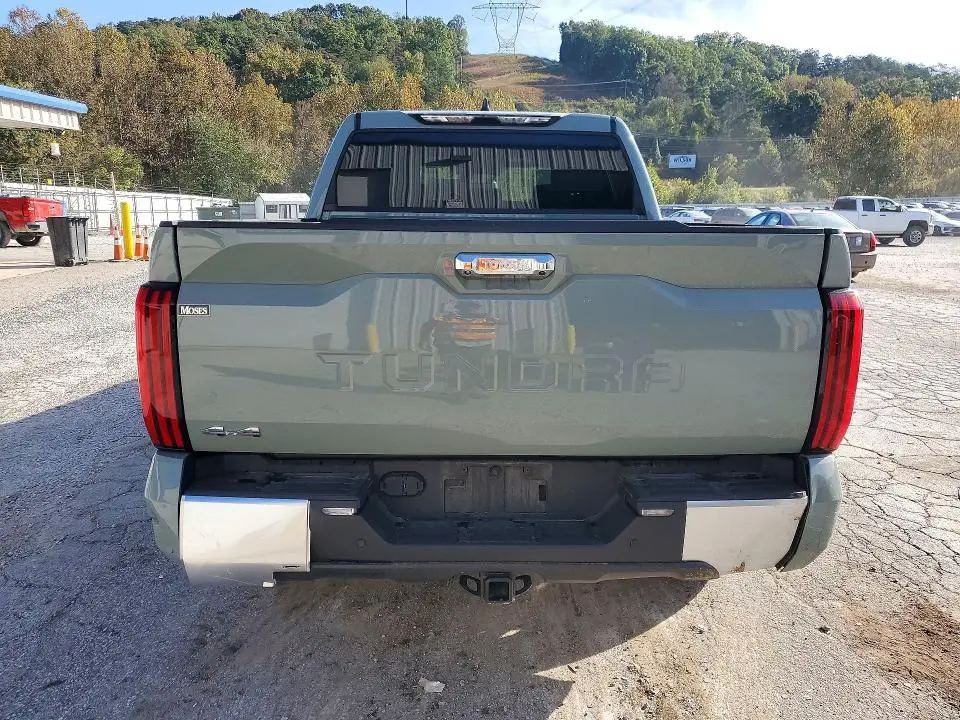 2026 TOYOTA TUNDRA CREWMAX LIMITED  