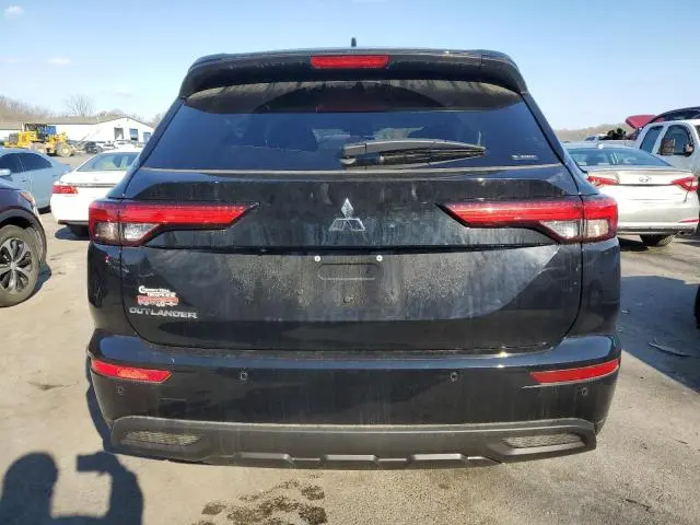 2024 MITSUBISHI OUTLANDER ES  
