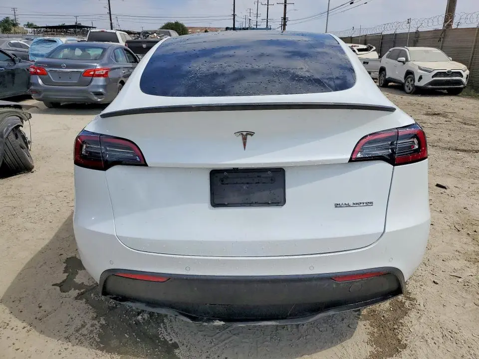 2022 TESLA MODEL Y   