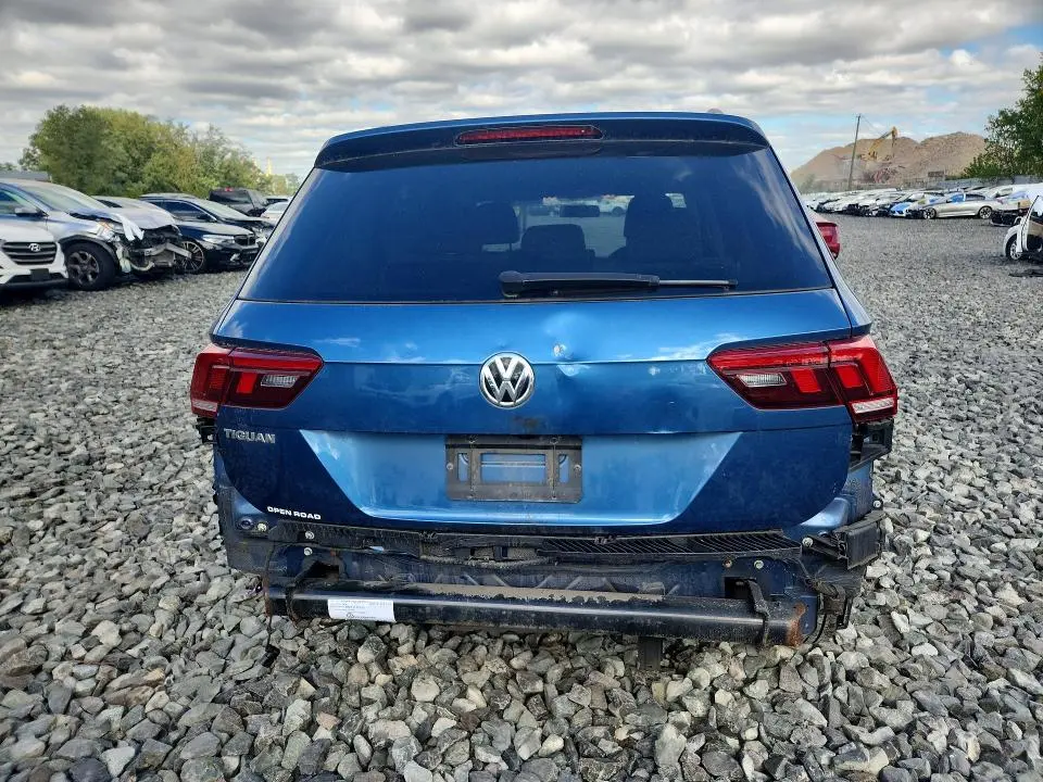2019 VOLKSWAGEN TIGUAN S  