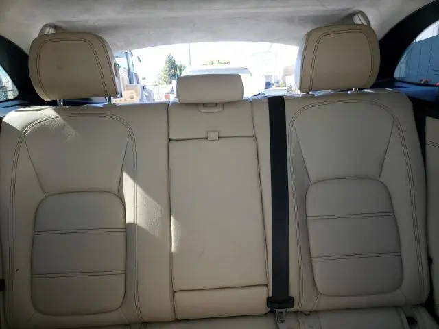 2020 JAGUAR F-PACE PRESTIGE  