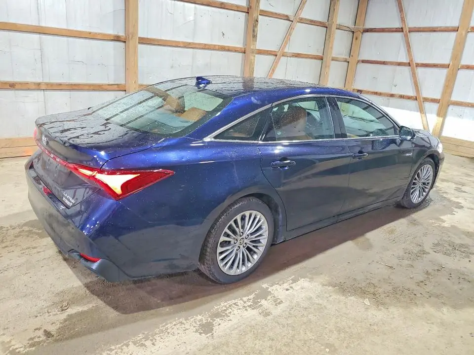 2021 TOYOTA AVALON LIMITED  