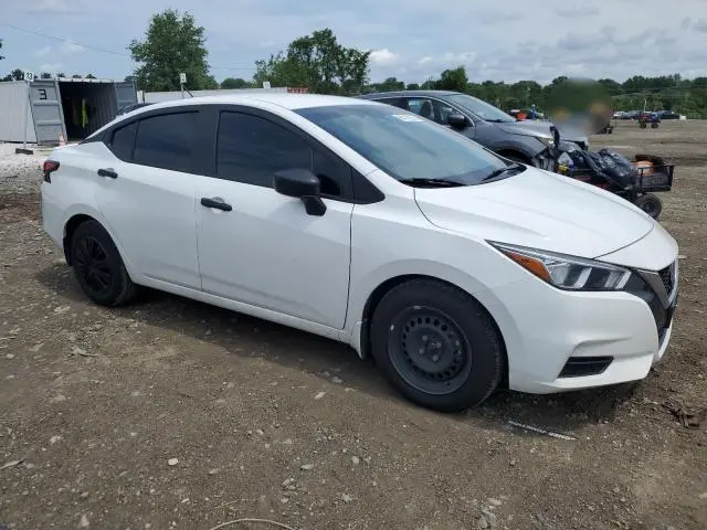 2022 NISSAN VERSA S  