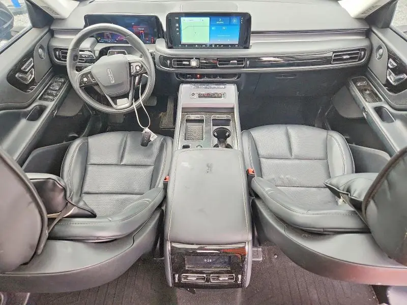 2025 LINCOLN AVIATOR   