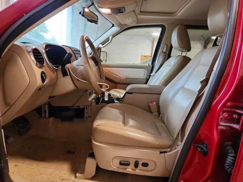 2010 FORD EXPLORER XLT  