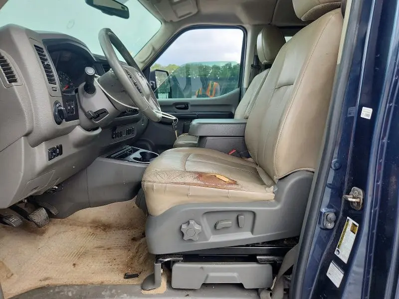 2018 NISSAN NV 3500 HD SL  