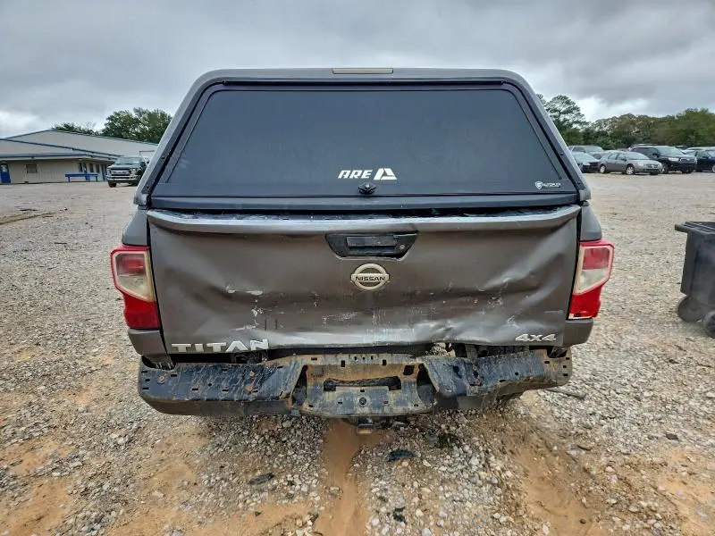 2017 NISSAN TITAN S  