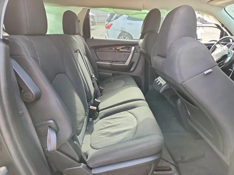 2012 GMC ACADIA SLE  