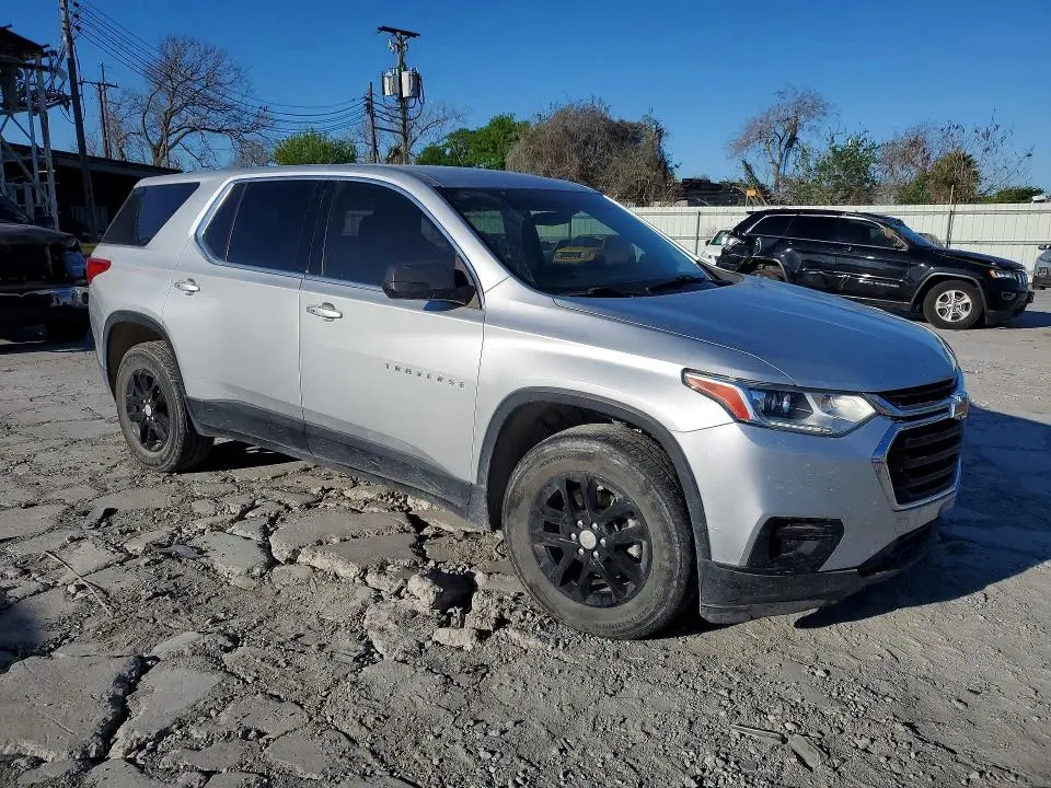 2021 CHEVROLET TRAVERSE LS  