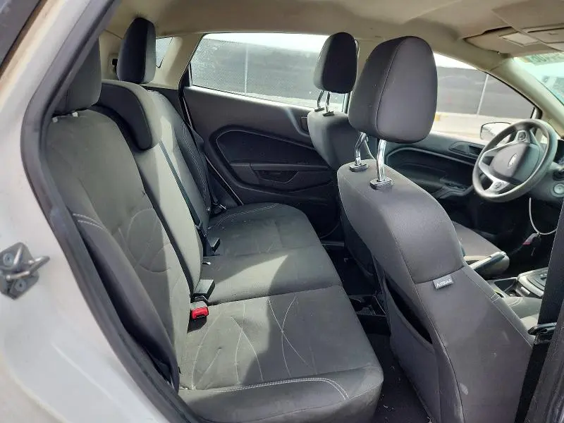 2017 FORD FIESTA SE  