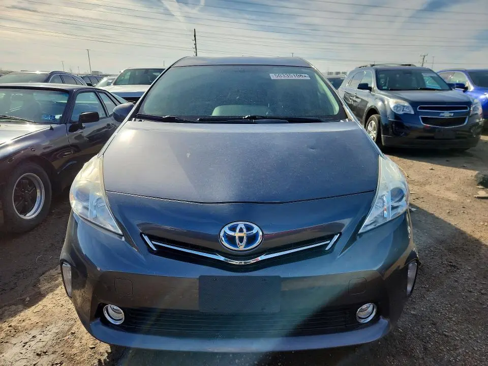 2013 TOYOTA PRIUS V THREE  