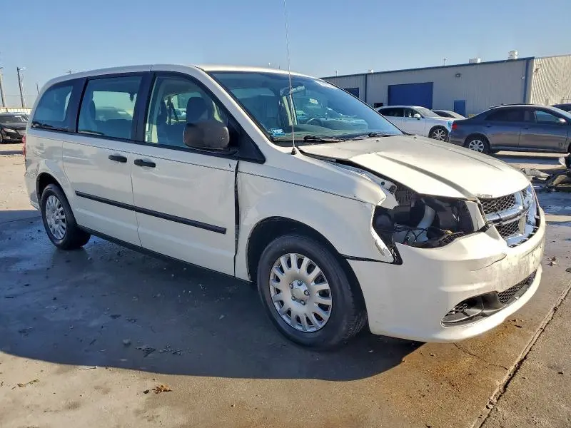 2013 DODGE GRAND CARAVAN SE  