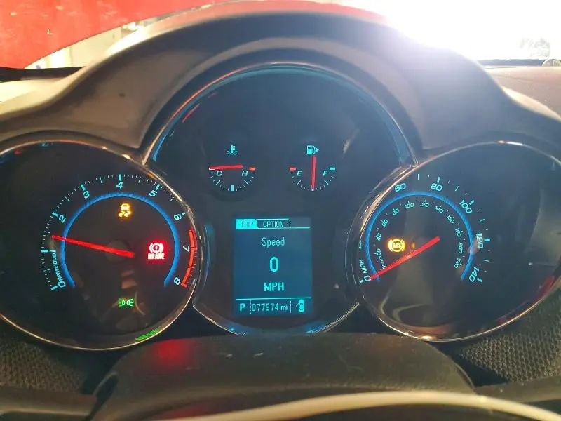 2014 CHEVROLET CRUZE LT  