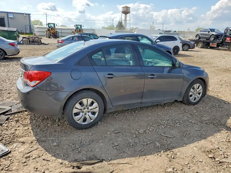 2013 CHEVROLET CRUZE LS  