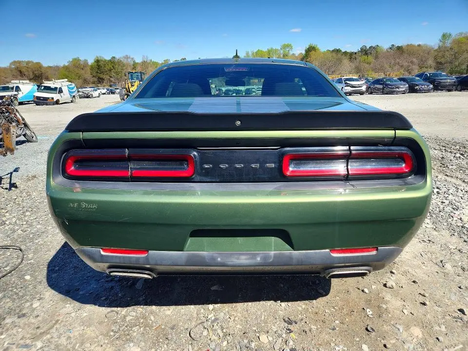 2020 DODGE CHALLENGER SXT  
